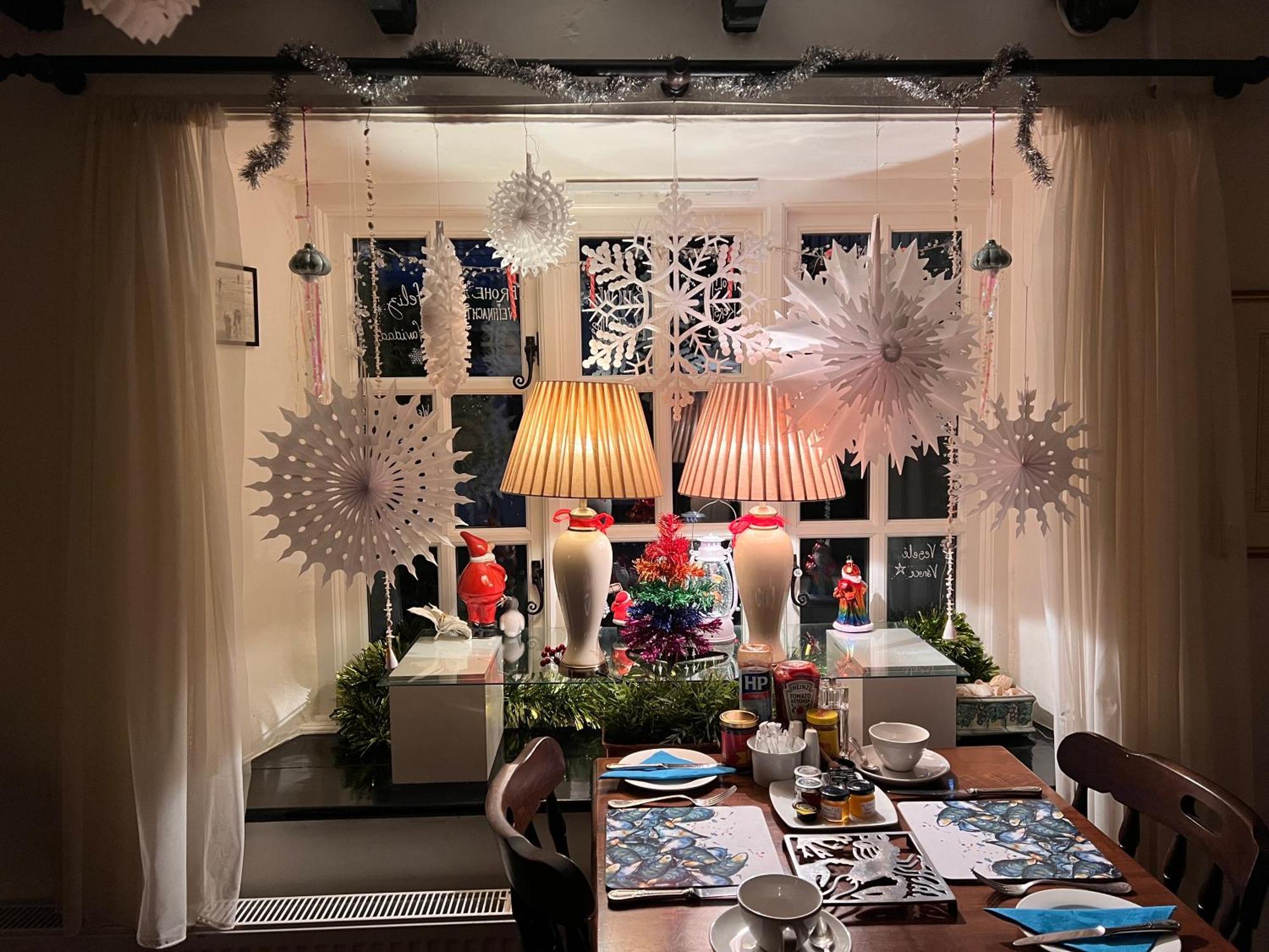The Cottage Bed & Breakfast 波尔佩罗 外观 照片