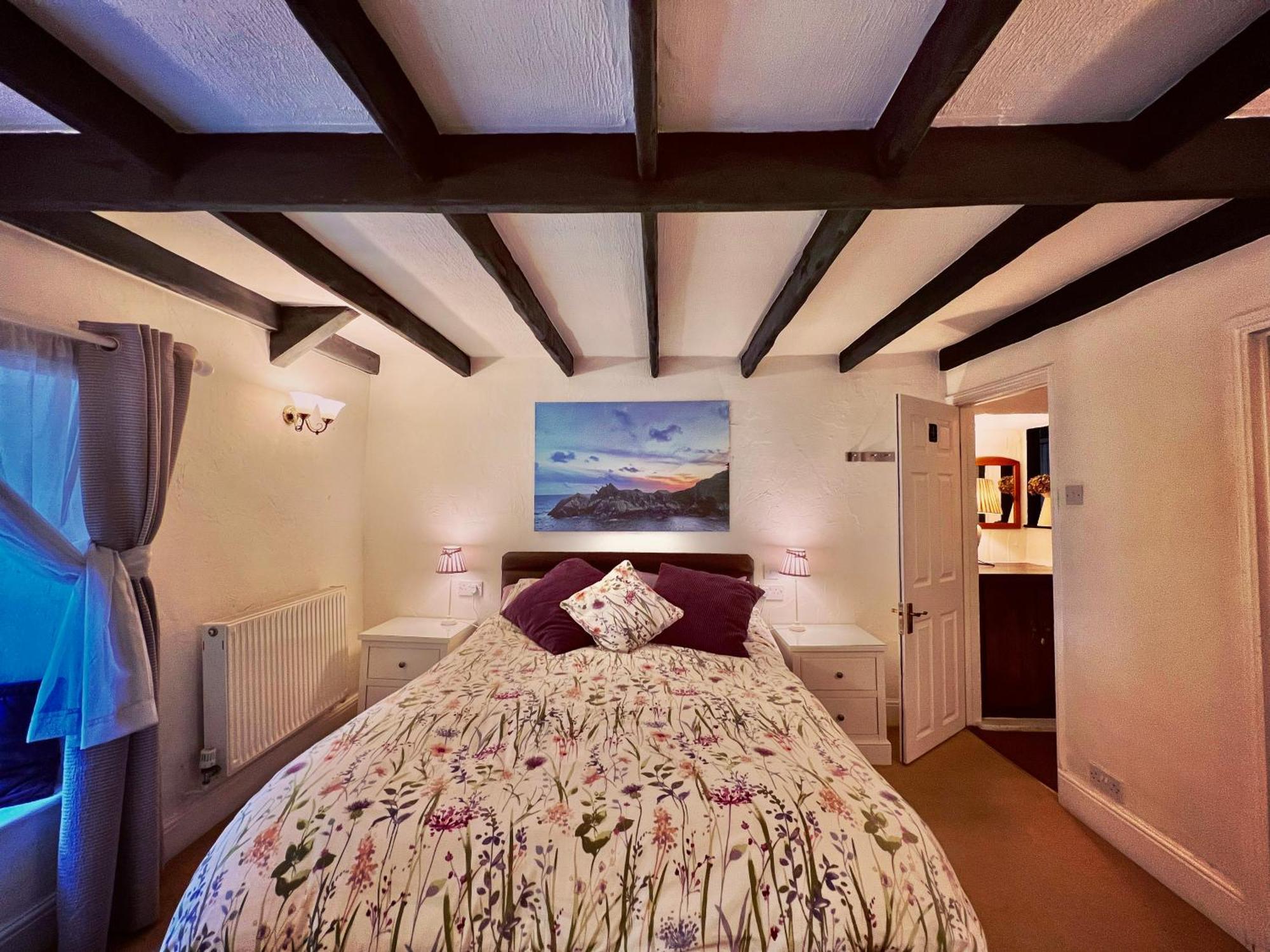 The Cottage Bed & Breakfast 波尔佩罗 外观 照片